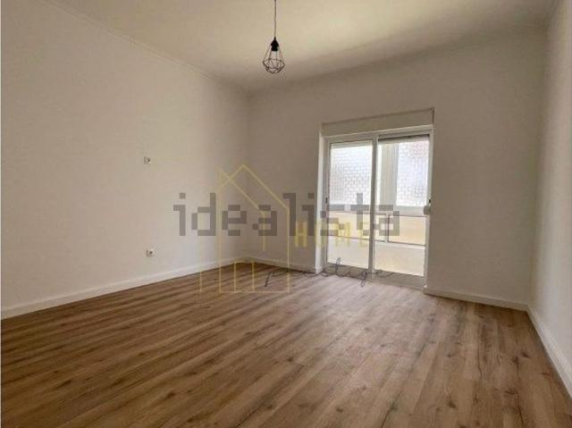 Apartamento venda em Moita, Baixa Da Banheira