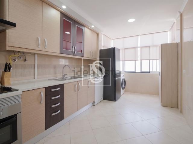 Apartamento alugar em Moita, Baixa Da Banheira