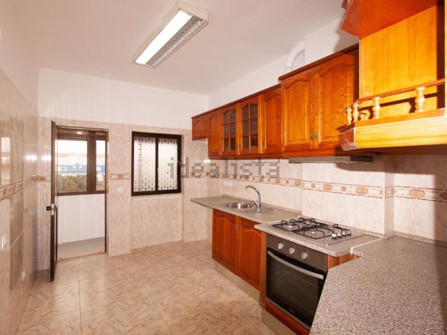 Apartamento alugar em Moita, Baixa Da Banheira