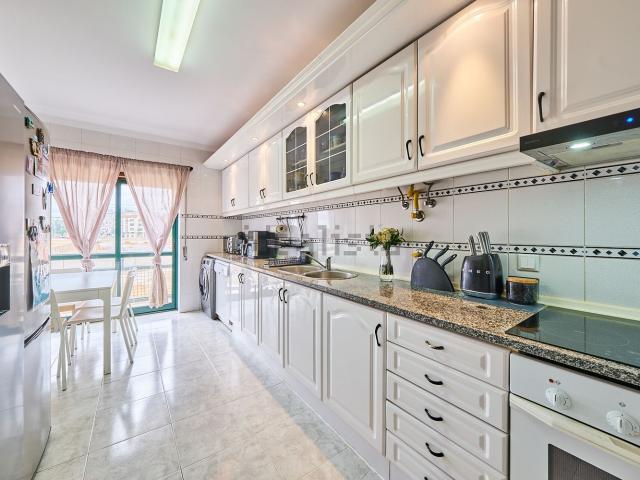 Apartamento venda em Moita, Baixa Da Banheira