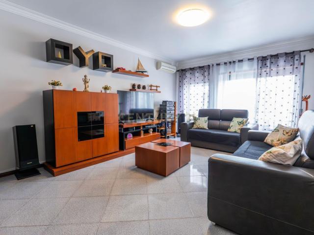 Apartamento venda em Moita, Baixa Da Banheira