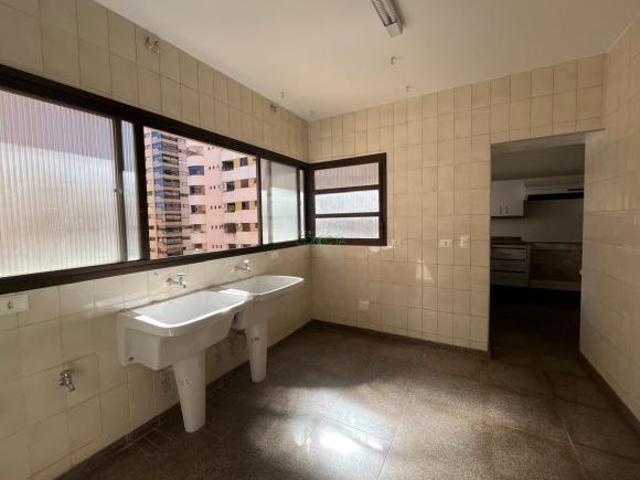 Apartamento venda em Região Geográfica Imediata de Londrina, Londrina