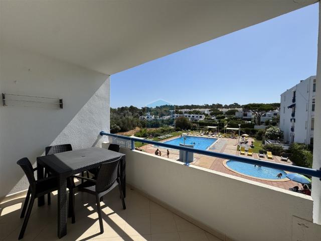 Apartamento venda em Quarteira