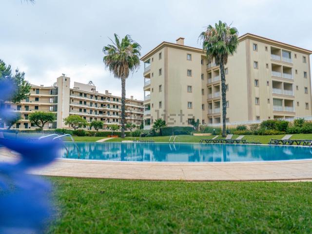 Apartamento alugar em Quarteira