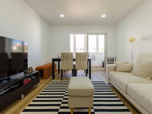 Apartamento venda em Caruncho, Oeiras