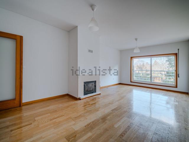 Apartamento venda em Barcelinhos, Arcozelo