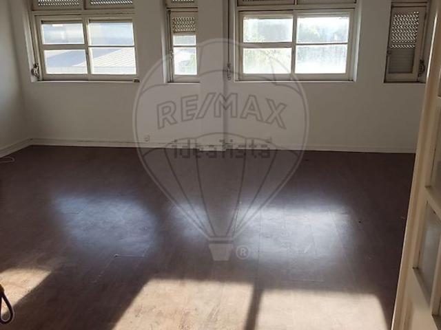Apartamento alugar em Barreiro, Barreiro e Lavradio