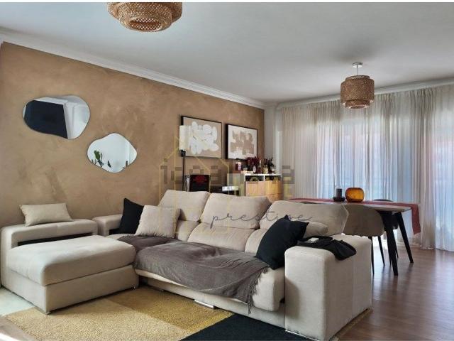 Apartamento venda em Fidalguinhos, Lavradio
