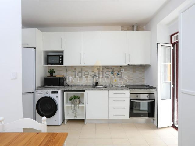 Apartamento alugar em Bairro Ferroviário, Barreiro