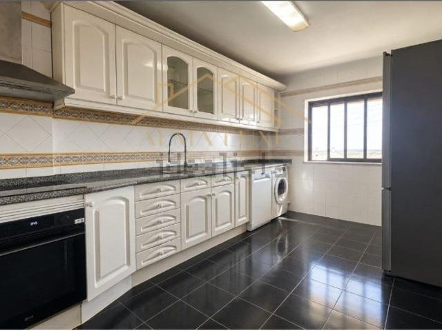 Apartamento alugar em Fidalguinhos, Lavradio