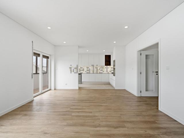 Apartamento venda em Barreiro, Setúbal