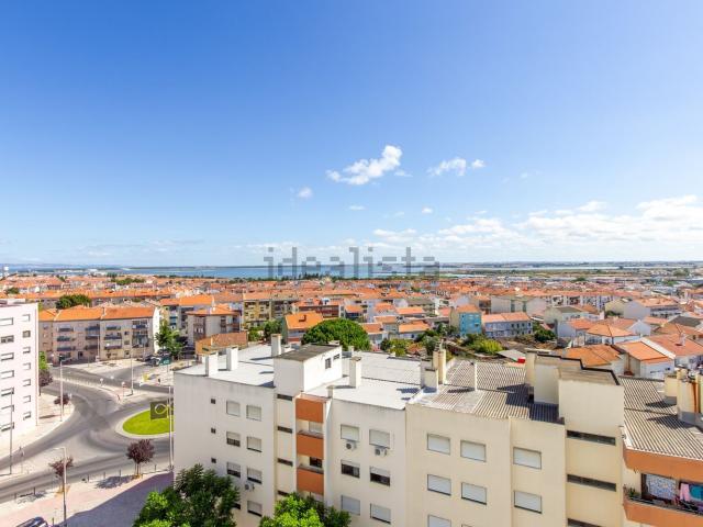 Apartamento venda em Fidalguinhos, Lavradio