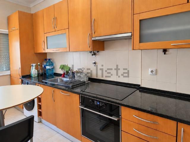Apartamento alugar em Bairro Ferroviário, Barreiro e Lavradio
