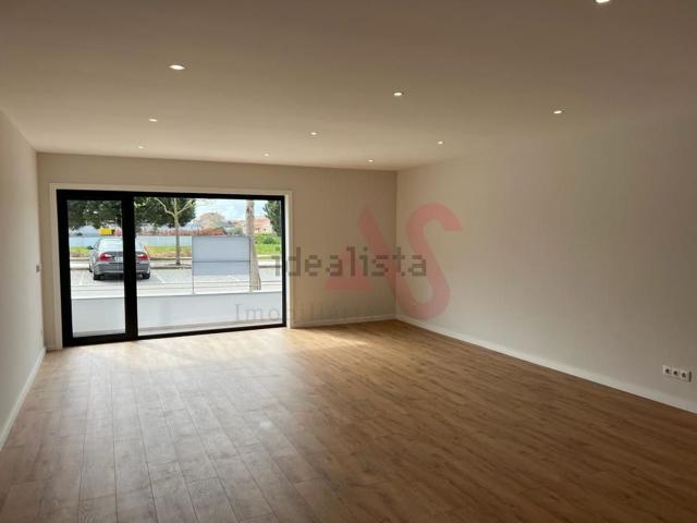 Apartamento alugar em Póvoa De Varzim, Porto