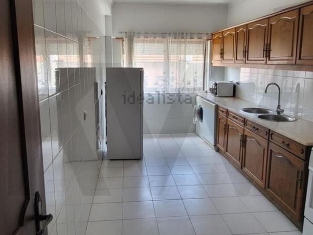 Apartamento alugar em Benfica, Benfica