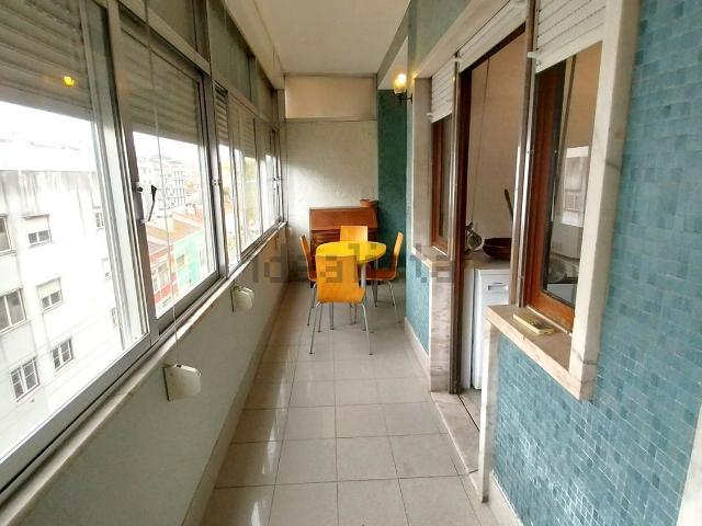 Apartamento alugar em Benfica, Benfica