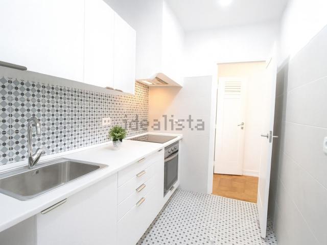 Apartamento alugar em Benfica
