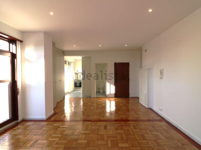 Apartamento alugar em Baixa do Porto, Santo Ildefonso