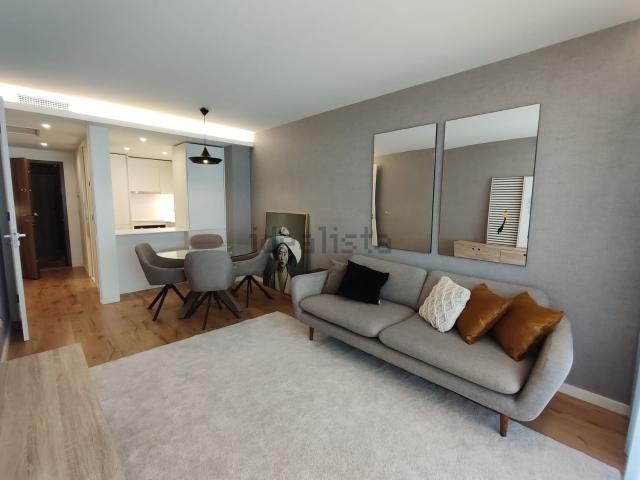 Apartamento alugar em Eirinhas, Porto