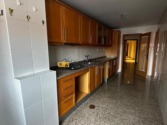 Apartamento venda em Porto