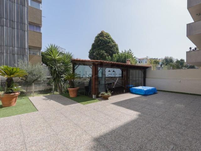 Apartamento venda em Porto