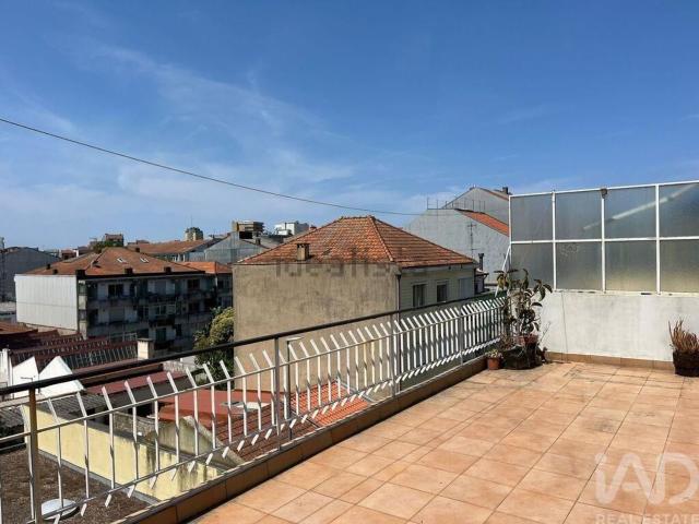 Apartamento venda em Porto