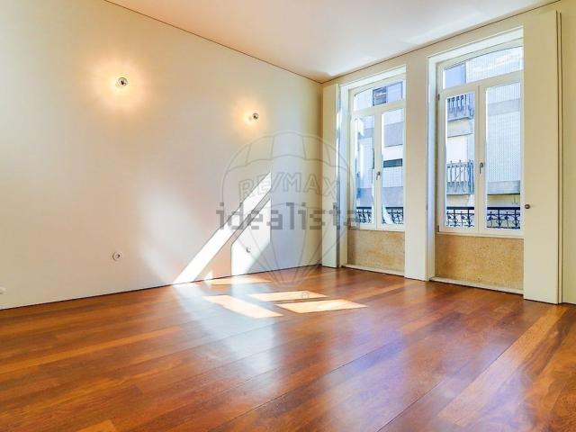 Apartamento venda em Porto