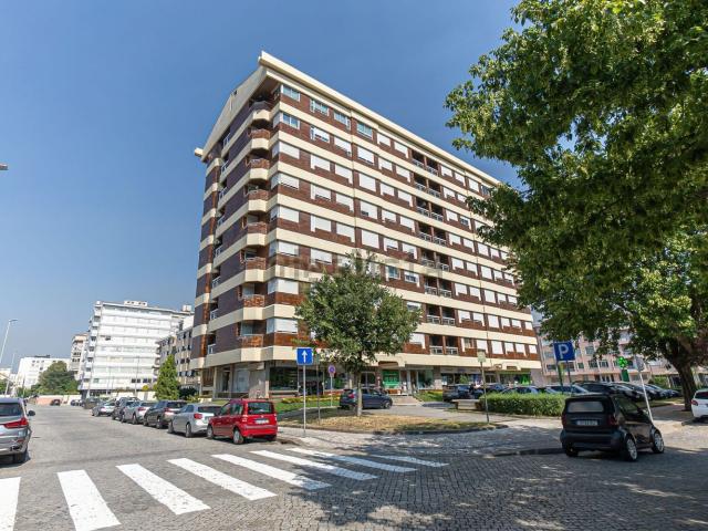 Apartamento alugar em Antas, Bonfim