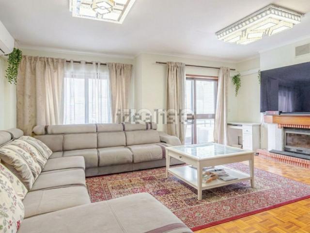 Duplex venda em Porto
