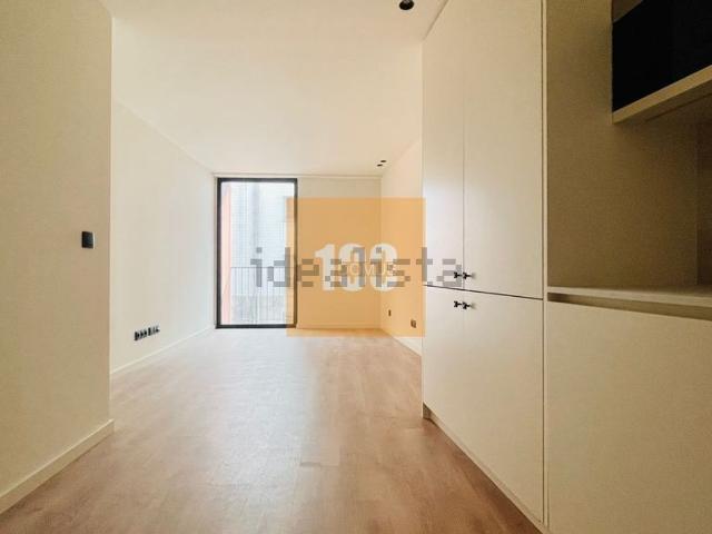 Apartamento alugar em Eirinhas, Porto