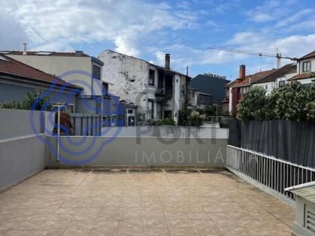 Apartamento alugar em Bonfim, Moreira