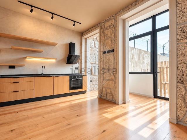 Apartamento venda em Bom Retiro, Porto