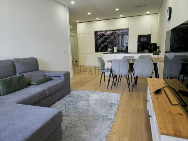 Apartamento alugar em Fontaínhas, Porto