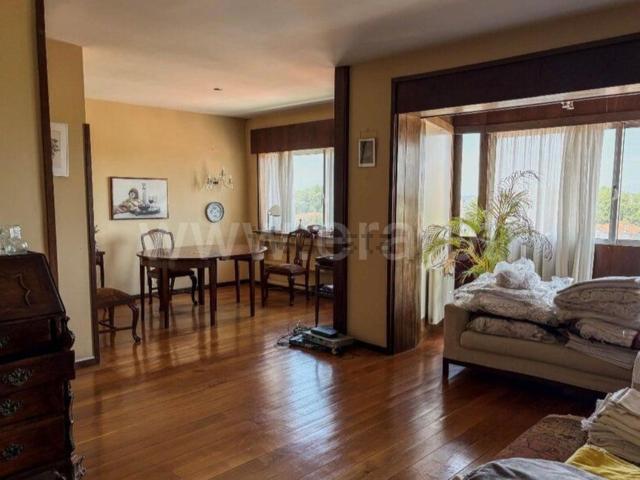 Apartamento venda em Porto