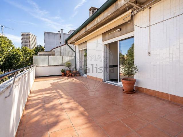 Apartamento venda em Bairro Fernão Magalhães, Porto