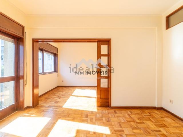 Apartamento alugar em Monte dos Congregados, Porto