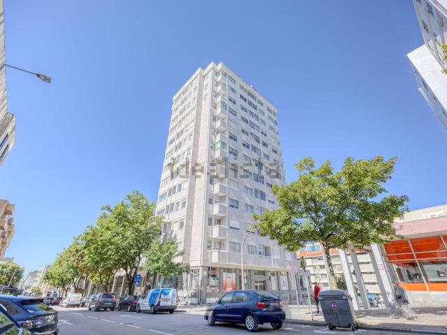 Apartamento venda em Porto