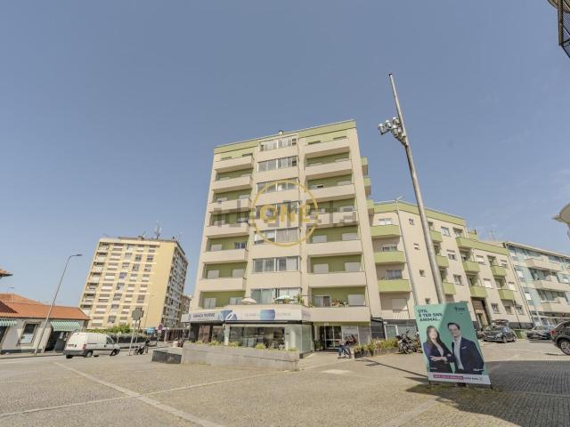 Apartamento venda em Bougado (São Martinho e Santiago), Trofa