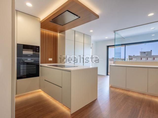 Apartamento venda em Bougado (São Martinho e Santiago), Trofa