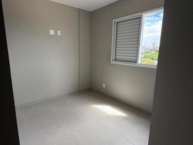 Apartamento venda em Região Geográfica Imediata de Uberlândia, Oliveira Fortes