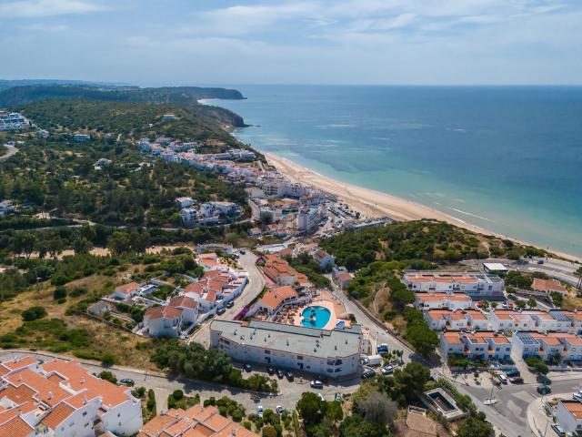 Apartamento venda em Salema, Vila Do Bispo