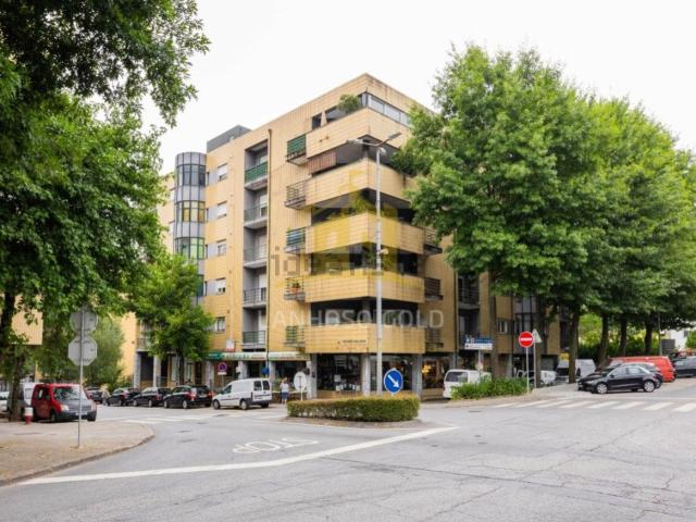 Apartamento venda em Caldelas, Caldelas