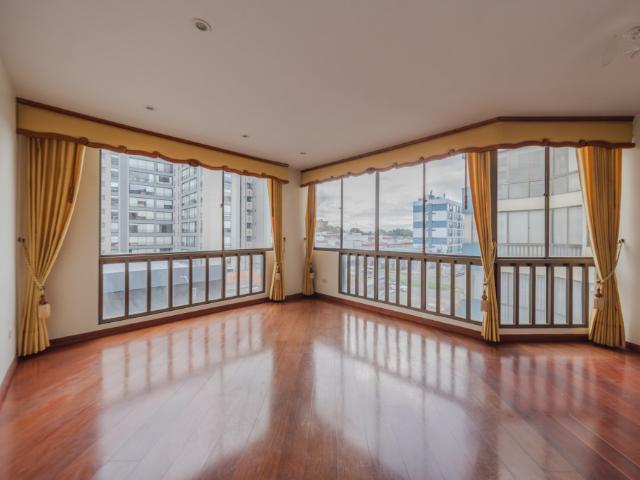 Apartamento en arriendo en Mazurén, Bogotá