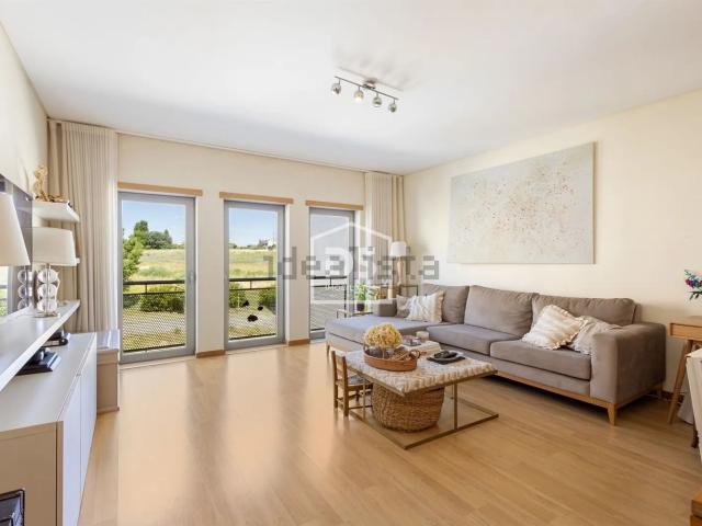 Apartamento venda em Santiago Dos Velhos, Lisboa
