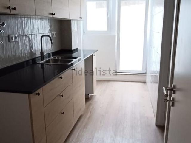 Apartamento alugar em Catujal, Santiago Dos Velhos