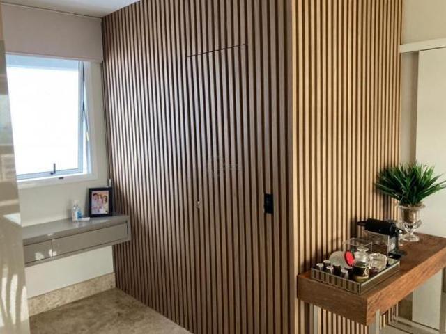 Apartamento venda em Região Geográfica Imediata de Londrina, Londrina