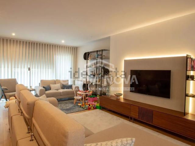Duplex venda em Porto