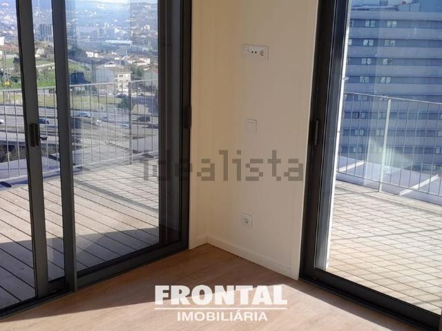 Apartamento venda em Porto