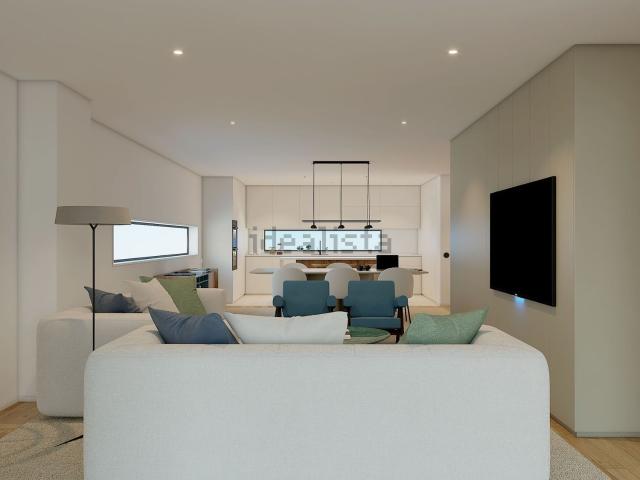Duplex venda em Porto