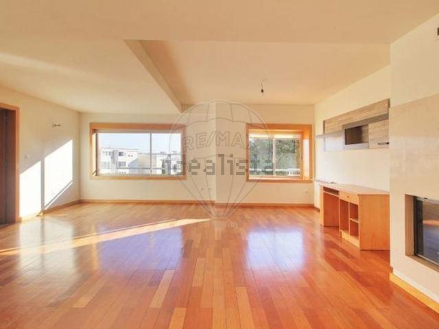 Apartamento alugar em Campanhã, Contumil